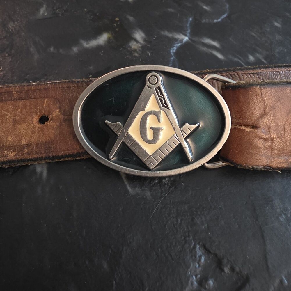 Vintage Masonic Freemason Handcrafted Leather Belt Square Compass Buckle 42in